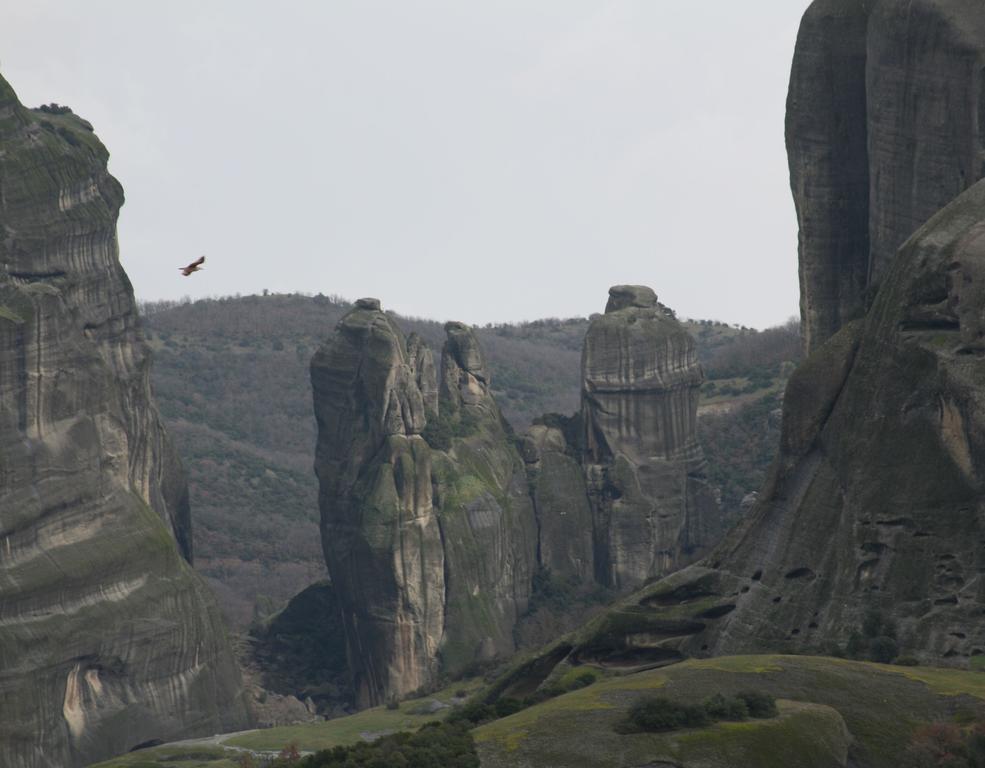 Meteora Garden Bed & Breakfast กาลัมปากา ภายนอก รูปภาพ